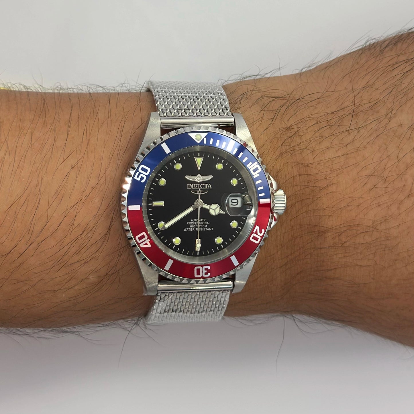 Reloj Automático INVICTA Pro Driver Apex Submarino Pepsi 200 Metros 40mm