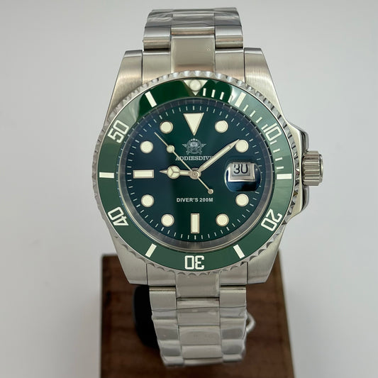 Reloj ADDIESDIVE Submariner Hulk 200 Metros