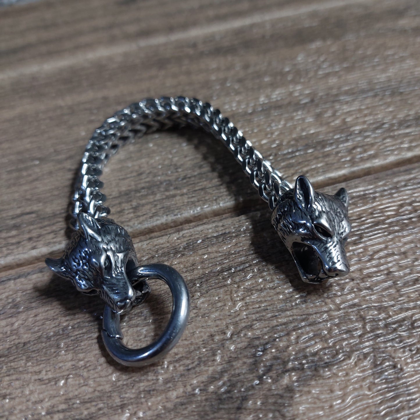 Pulsera de Lobo Acero Inoxidable 21cm