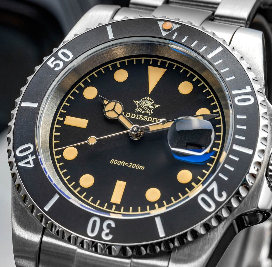 Reloj ADDIESDIVE Retro Submarino 200M Black