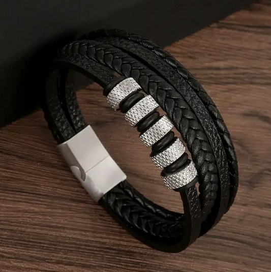 Pulsera De Cuero Dynamo 21cm