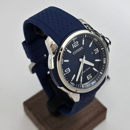 Reloj CITIZEN Eco-Drive Weekender Blue (AW1158-05L)