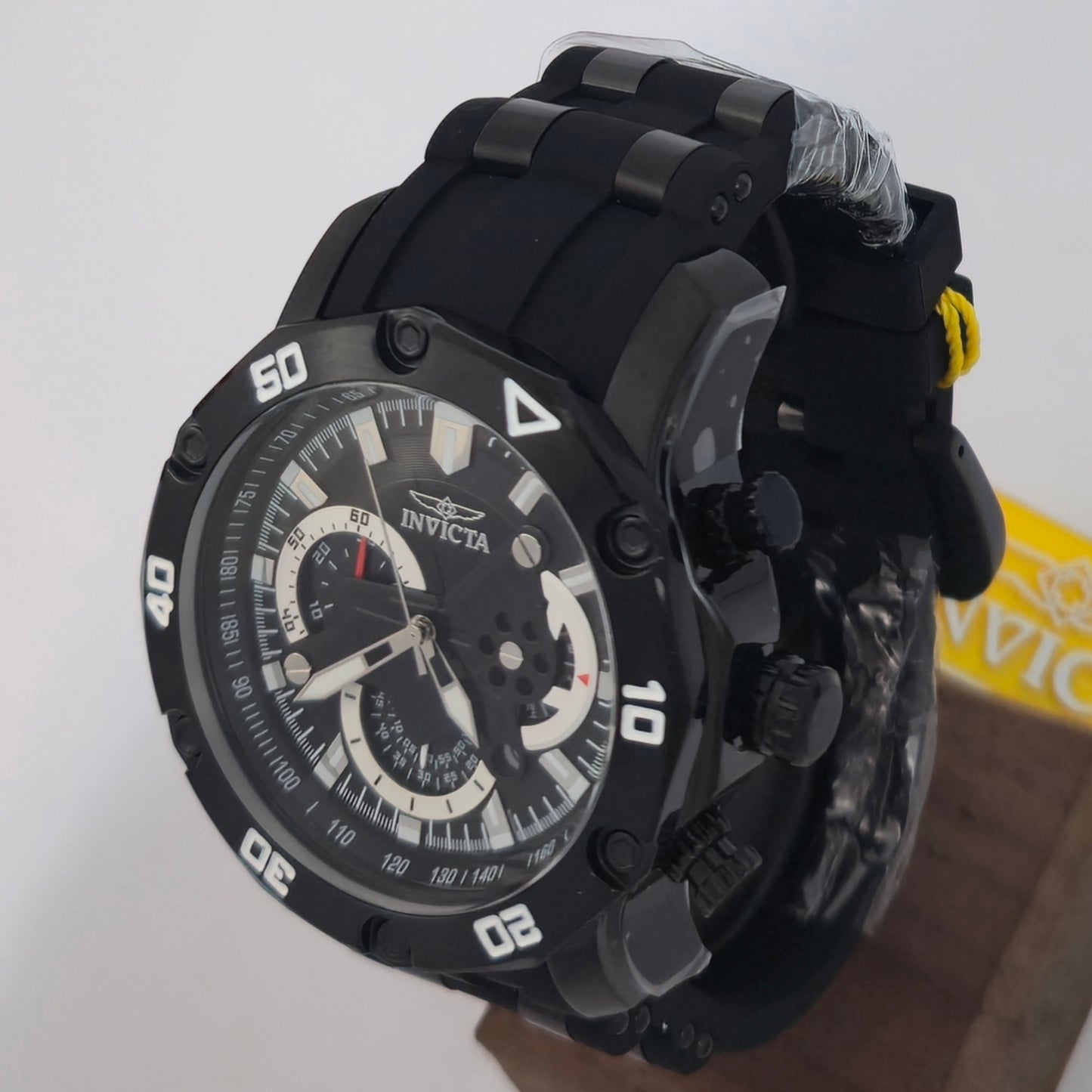 Reloj INVICTA Pro Diver SCUBA Black 50mm (22799)
