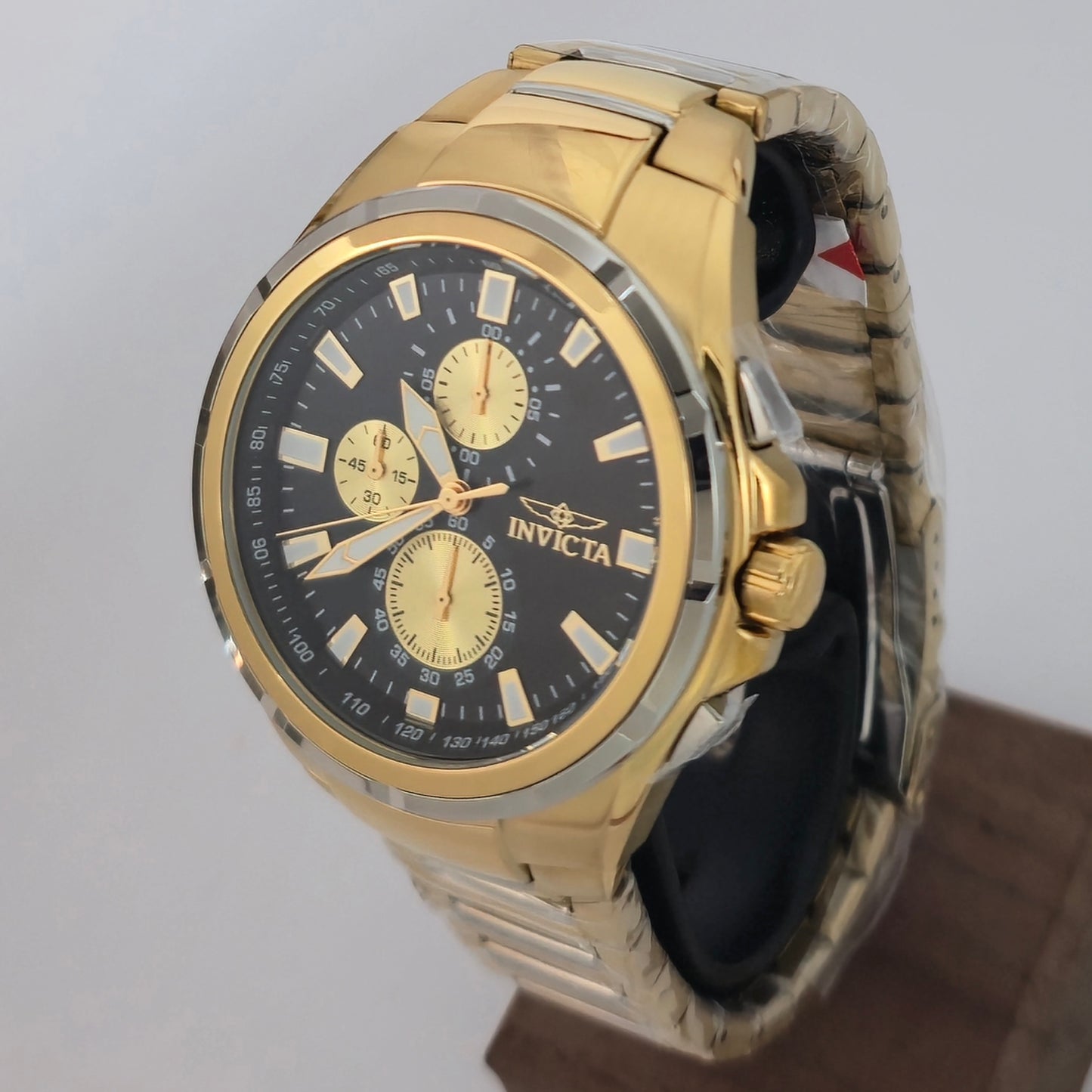 Reloj INVICTA Sea Vulture Gold 46mm (47822)