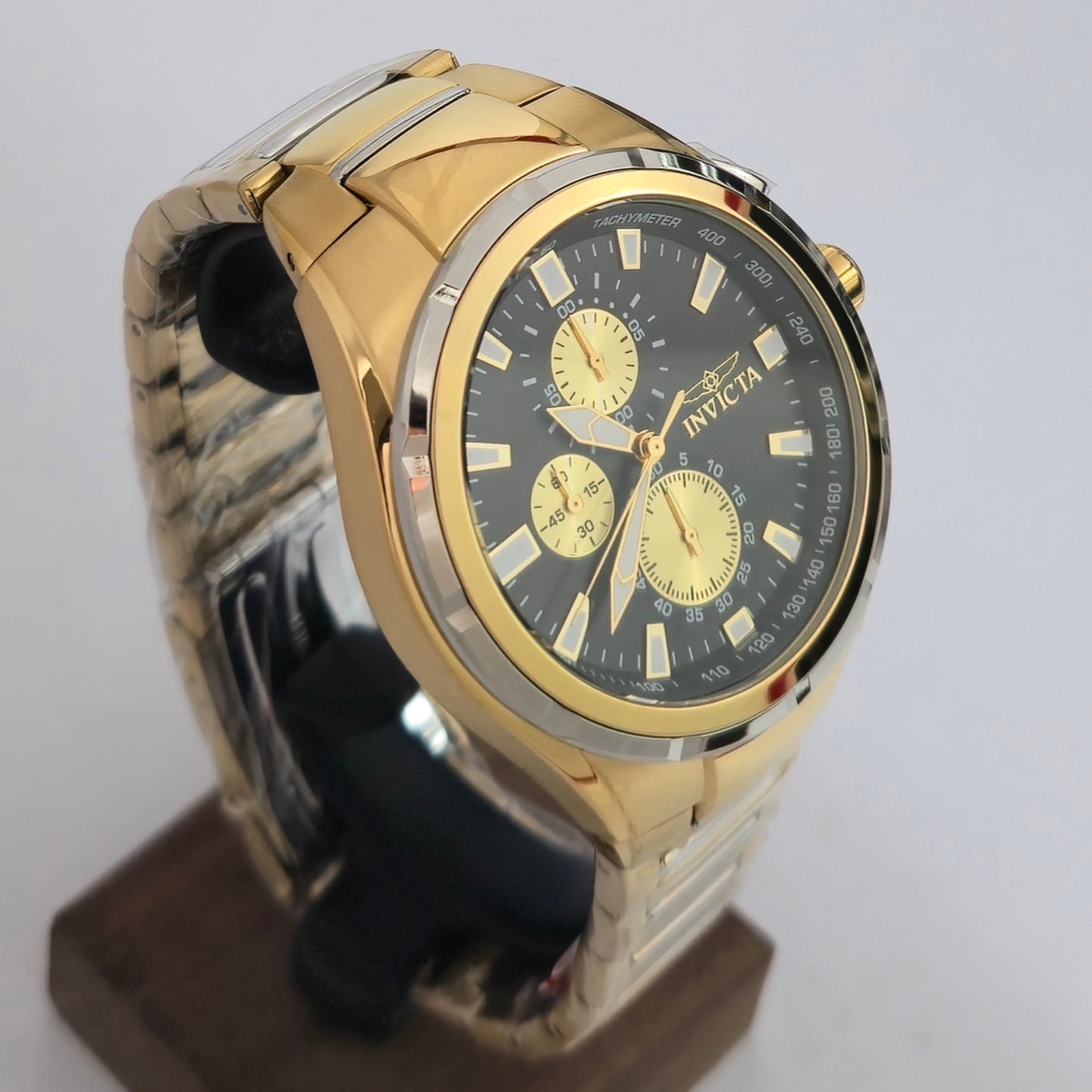 Reloj INVICTA Sea Vulture Gold 46mm (47822)
