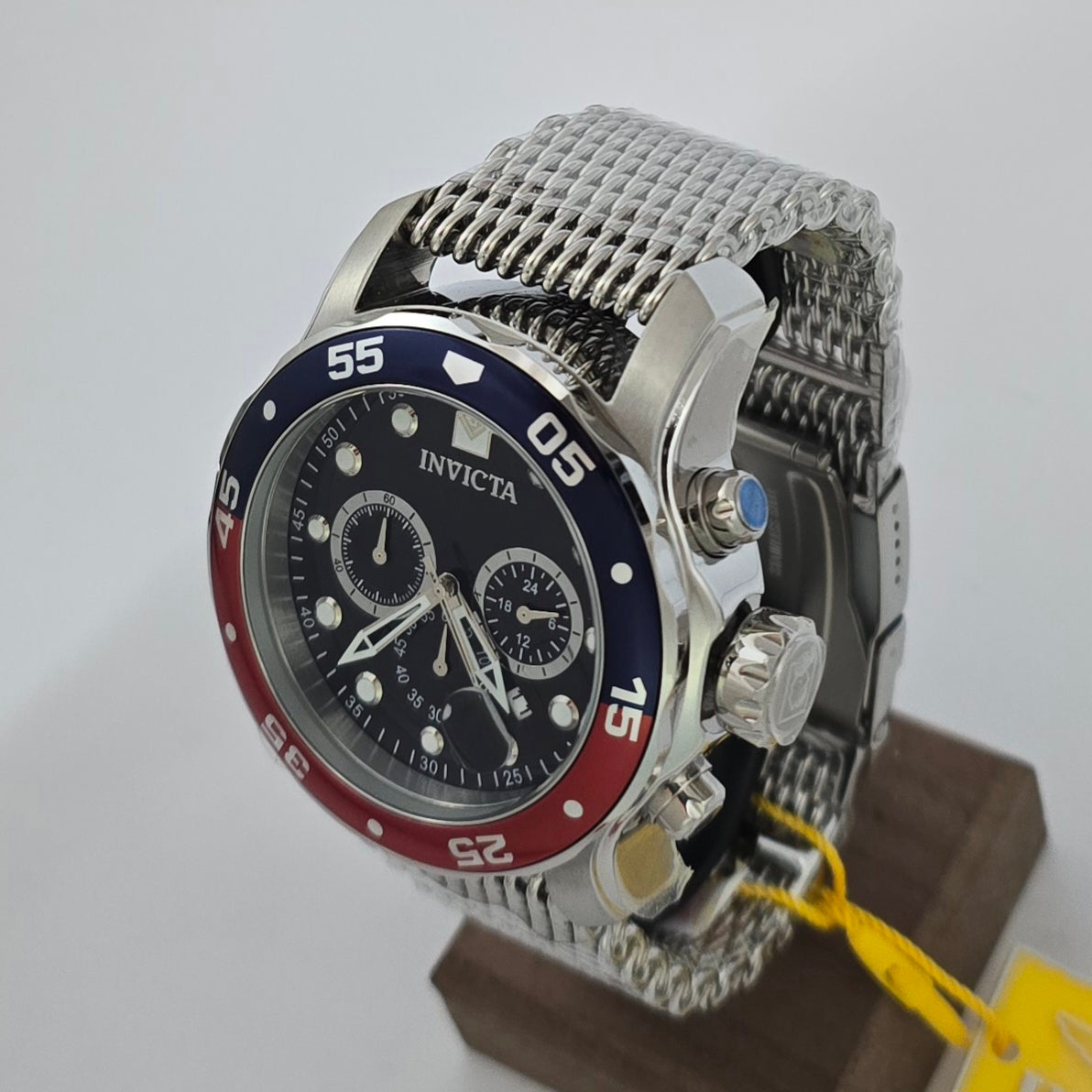 Reloj INVICTA Pro Diver Steel Shark Pepsi 48mm (47630)