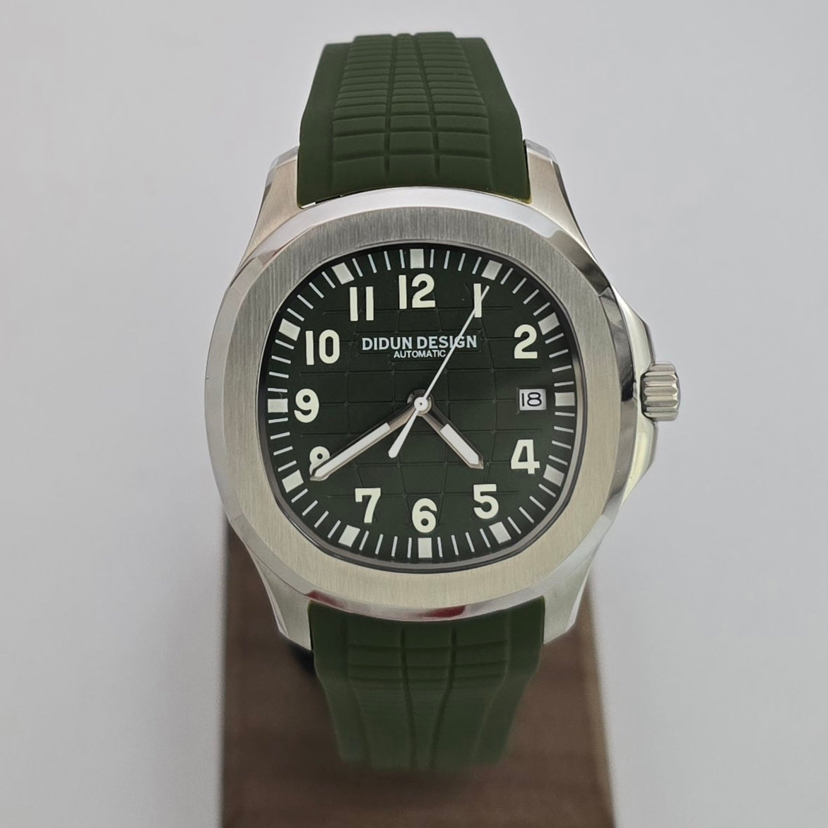 Reloj Automático Mecánico DIDUN Inspiración Aquanut Green