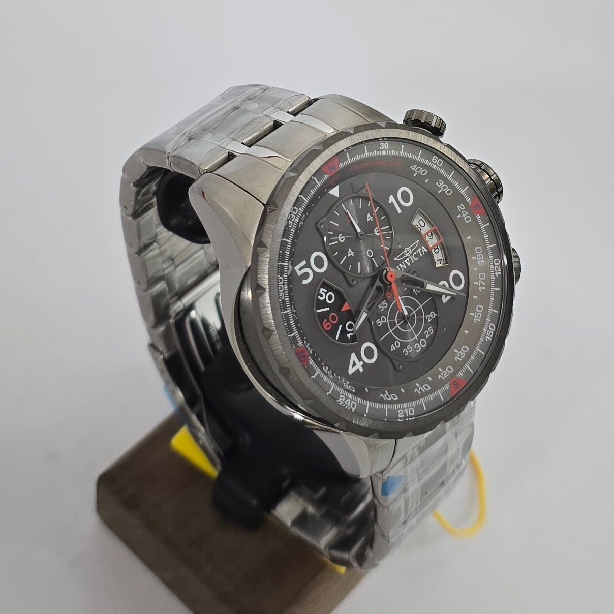 Reloj INVICTA Aviator Gray 48mm (17204)