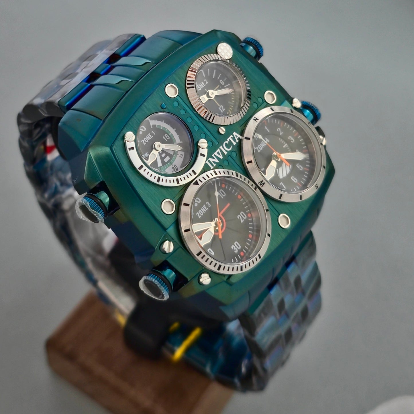 Reloj INVICTA Aviator Zulu 4Zone Green 50mm (50657)