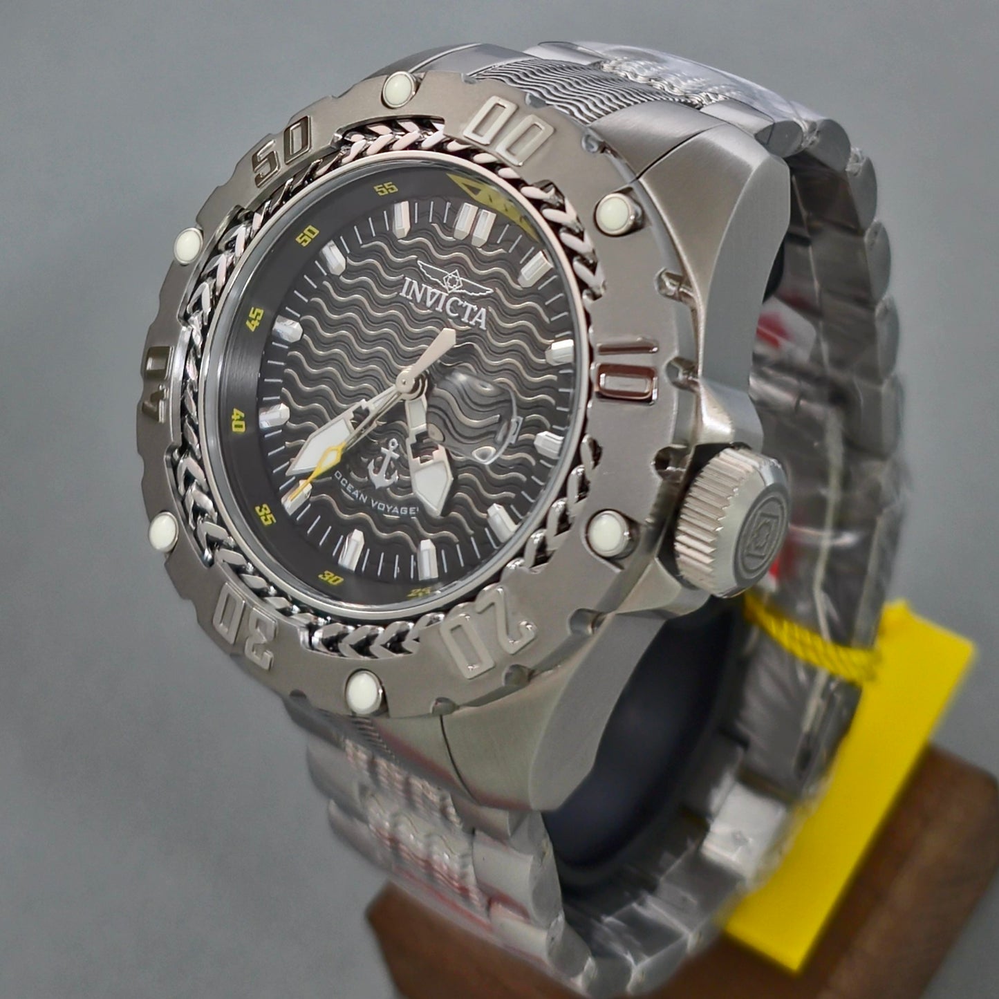 Reloj INVICTA Ocean Voyage Excursion Yellow Steel 52mm (47740)