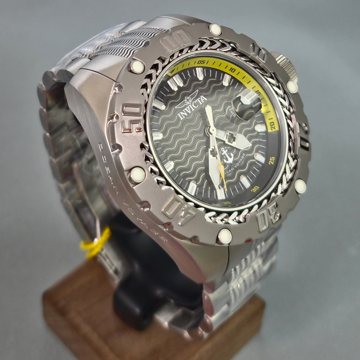 Reloj INVICTA Ocean Voyage Excursion Yellow Steel 52mm (47740)