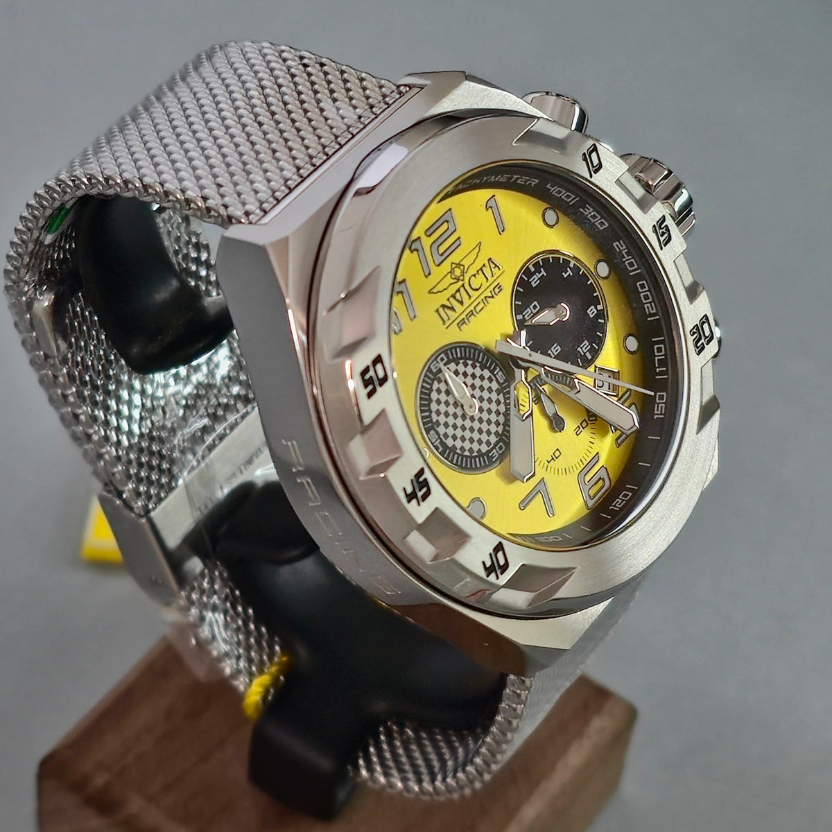 Reloj INVICTA Racing Checkered Velocity Yellow 48mm (47199)