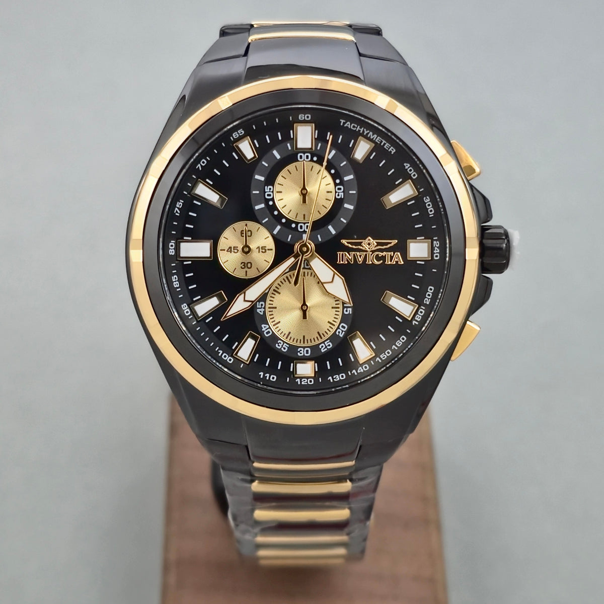 Reloj INVICTA Sea Vulture Black Gold 46mm (47823)