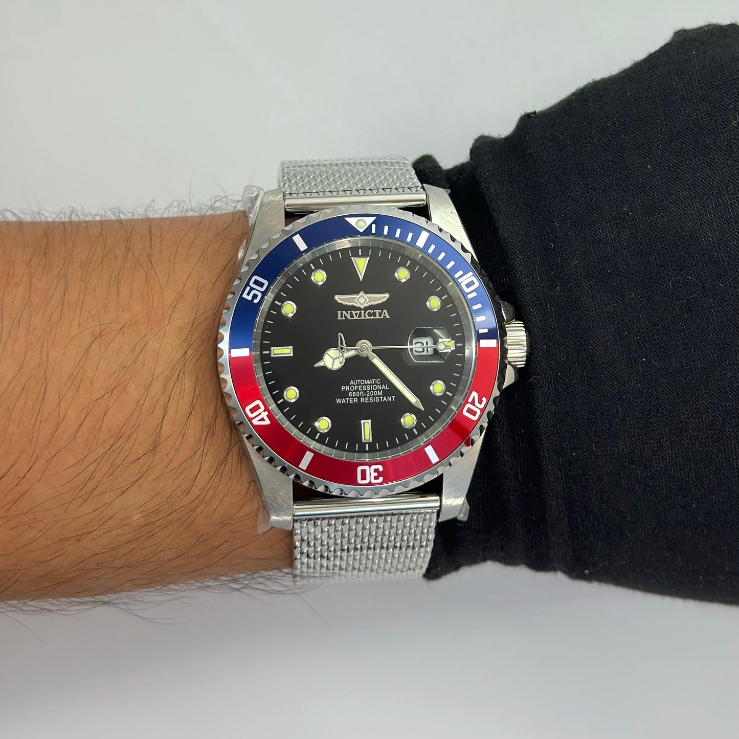 Reloj Automático INVICTA Pro Driver Submarino Pepsi 200 Metros 47mm