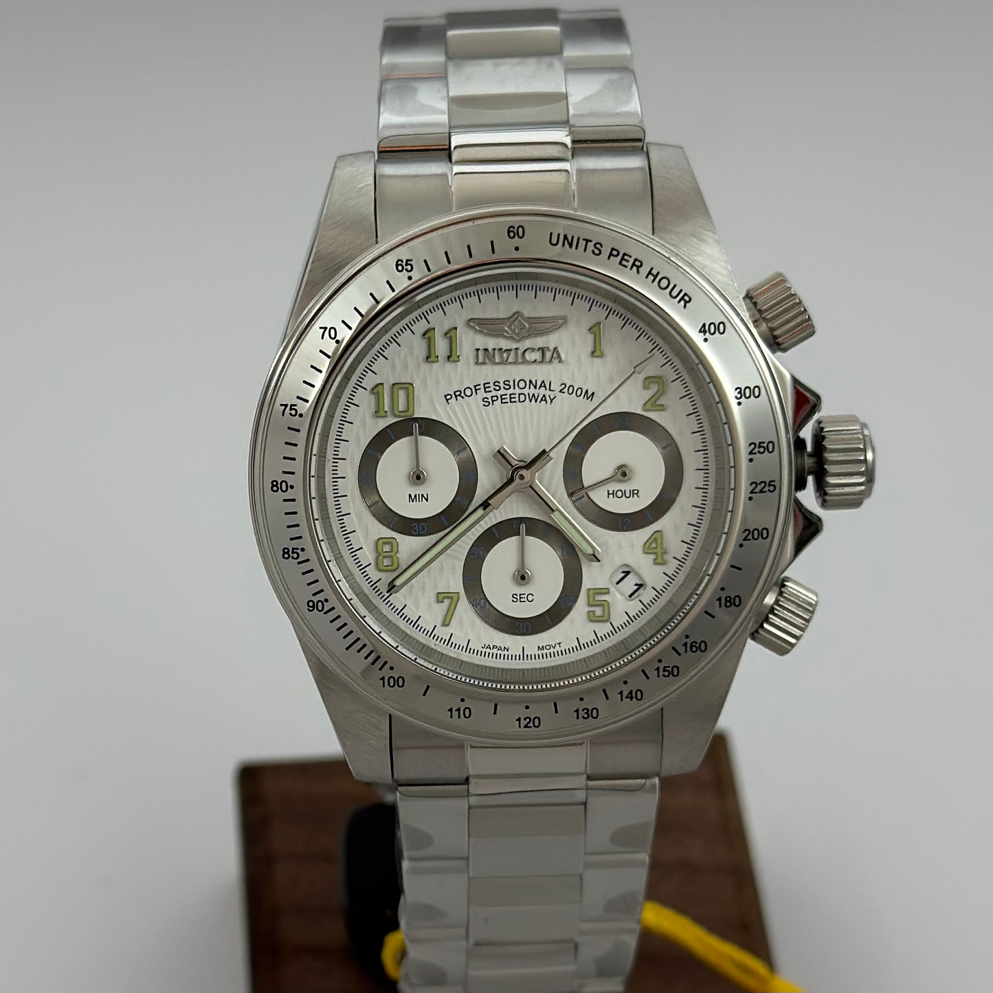Reloj INVICTA Professional Speedway White 200metros (17023)