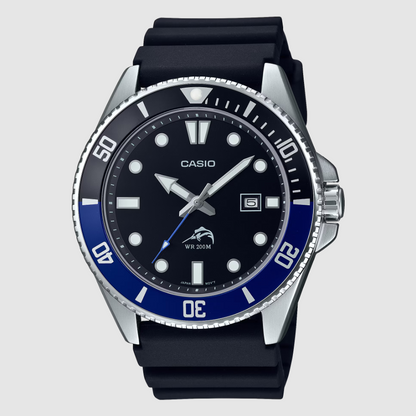 Reloj CASIO Duro Marlin Batman Acuático 200 metros MDV106B-1A1V