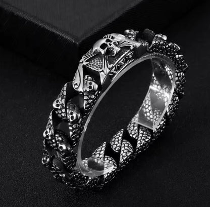 Pulsera Fongten Calavera Gotica 20.5cm